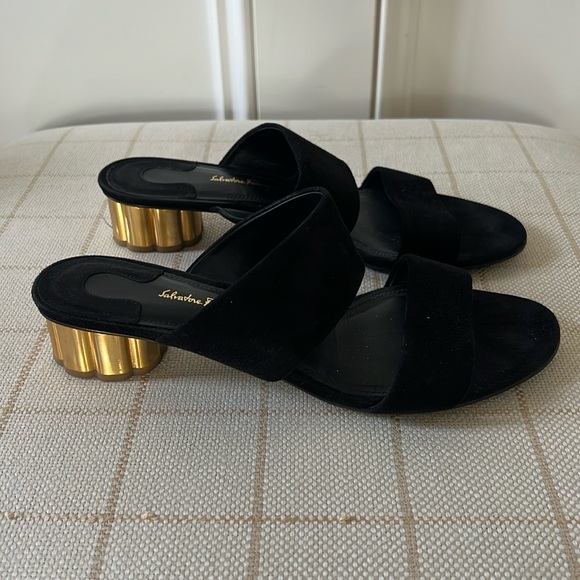 Ferragamo mules - Picture 1 of 4